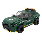 1: 24 BRITISH F1 MEDICAL CAR (388 PCS) - BAV BRICK